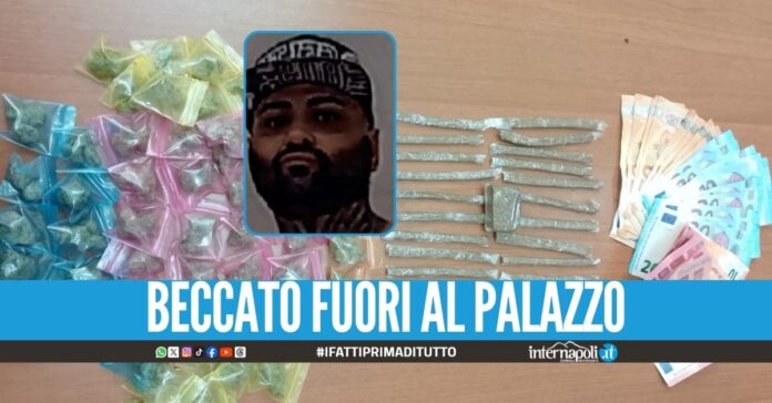 Blitz a San Pietro a Patierno, sorpreso con droga in strada