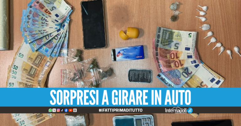 Cocaina, marijuana, hashish e contanti: due pusher in manette a Scampia