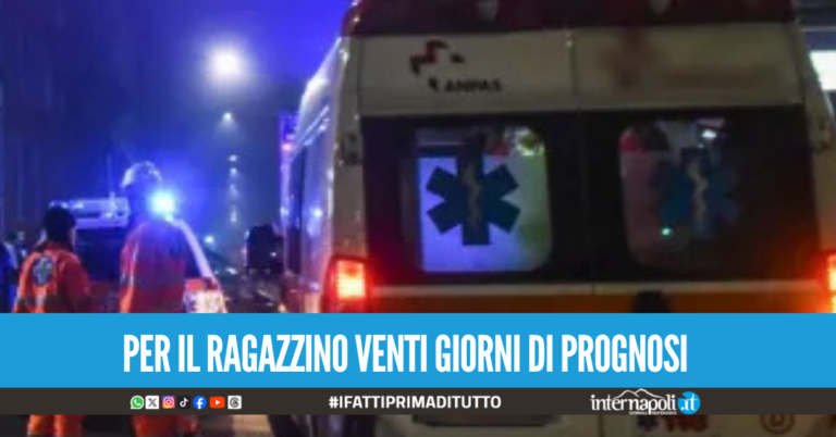 Rissa a Giugliano, lite tra minori al McDonald’s: 13enne in ospedale