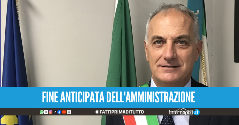 Calvizzano, firmato l’atto di sfiducia: cade l’amministrazione Pirozzi