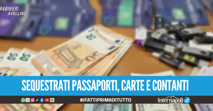 Sim intestate a persone inesistenti, scoperto il 