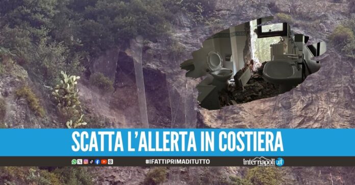 Frana a Vietri sul Mare, il costone danneggia le case