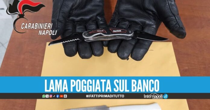 Portano i coltelli in classe, studenti 15enni denunciati ad Arzano