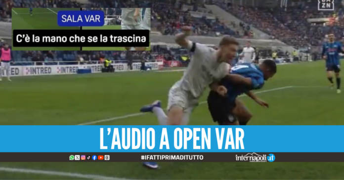 L'audio tra arbitro e Var: C'è fallo di Hojlund. Check completato