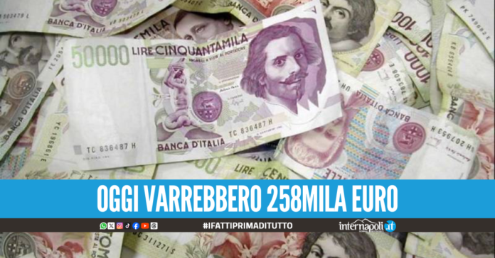 Torna a casa dei nonni a Caserta e trova mezzo miliardo di lire nascosti nel comò