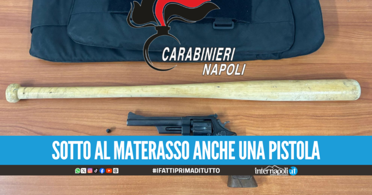 Choc a Giugliano, picchia la sorella con una mazza da baseball: arrestato