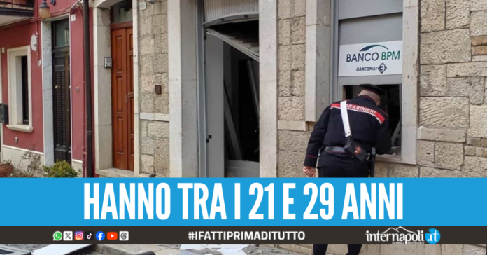 Assaltavano i bancomat con la tecnica della 