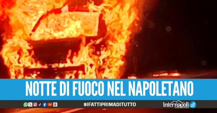 Saviano, tre auto distrutte da un incendio nella notte: possibile causa accidentale