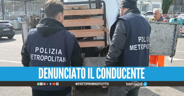 Beccato con 200 kg di rifiuti speciali a Secondigliano, multa da 7mila euro