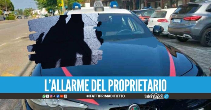 Rissa fuori al bar ad Arzano, ragazzi in fuga dalla sirene