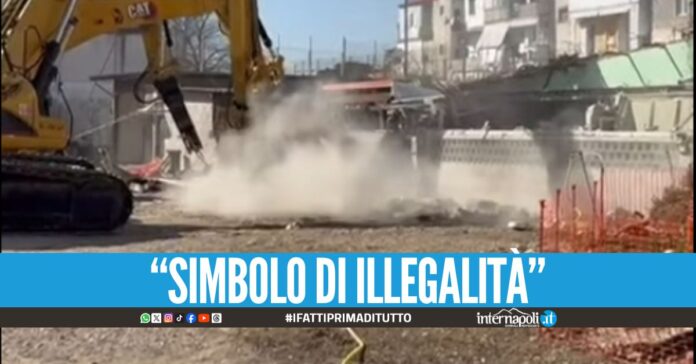 Abbattuta la villa alla famiglia del ras Botta, abuso da 550 metri quadrati