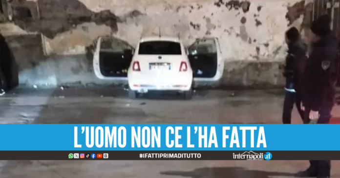 Malore alla guida a Torre del Greco, si schianta con l'auto e muore: grave la moglie