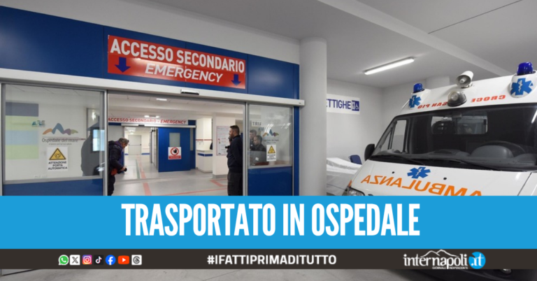 Rapina nel sangue a Ponticelli, accoltellato al braccio in strada