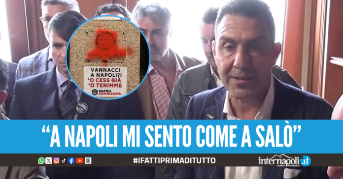 Vannacci apre la sede di partito a Napoli e risponde ai 'writers': 