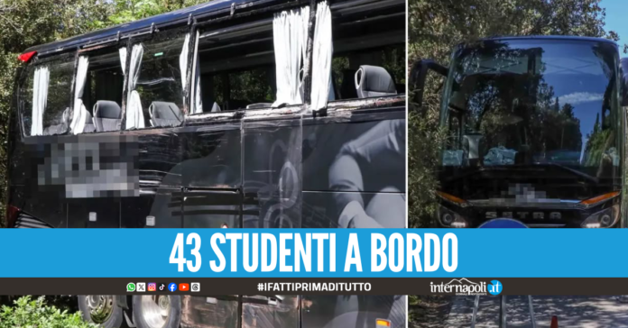 Incidente in gita scolastica, coinvolto bus di Torre del Greco: feriti studente e insegnante