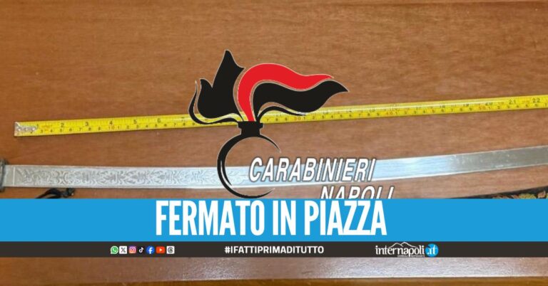 Bloccato un 'samurai' a Pianura, girava con la katana in strada