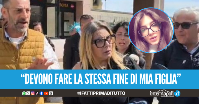Choc al processo per la morte di Martina Carbonaro, minacce ai genitori: 