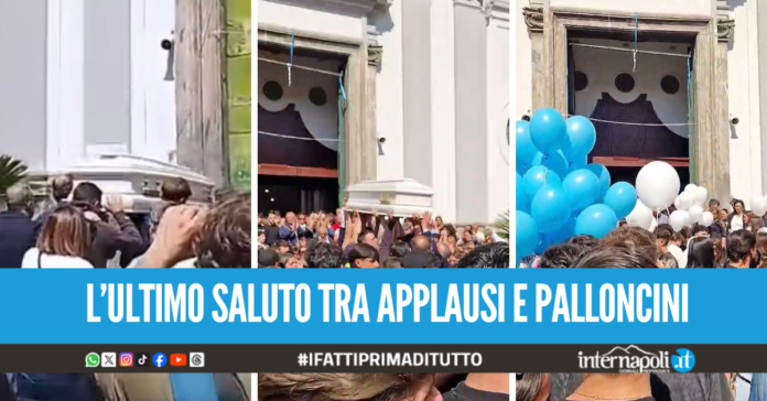 Lacrime e dolore per Adriano D'Orsi, a Casoria i funerali del 16enne