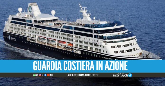 Allerta sulla nave da crociera a Ischia, passeggero colpito dal malore
