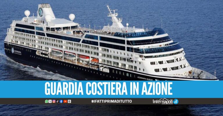 Allerta sulla nave da crociera a Ischia, passeggero colpito dal malore