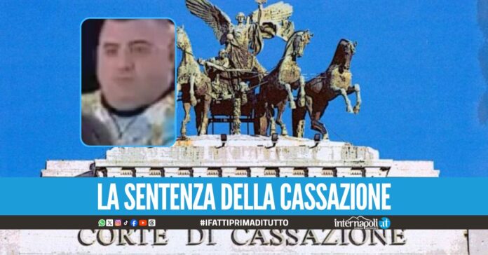 Duplice omicidio in tabaccheria a Melito, ergastolo cancellato per il ras Cortese