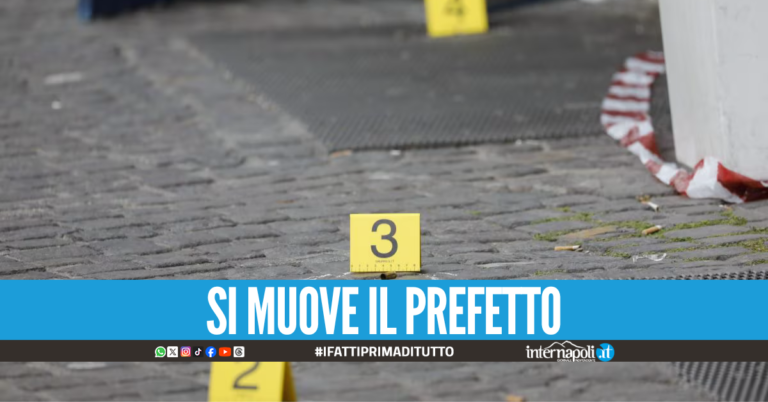 Stesa ad Acerra, spari in strada contro le abitazioni: indagini in corso