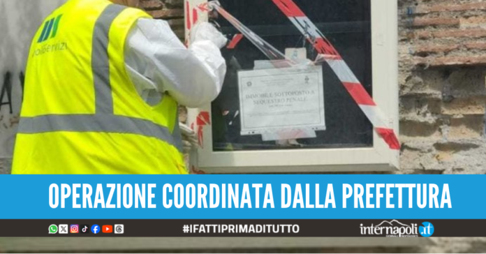 altarini rimossi scampia