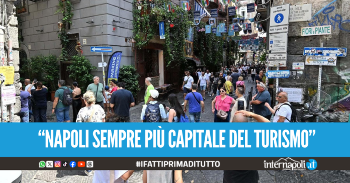 Napoli da record, per il ponte del 2 giugno quasi 700mila presenze in città