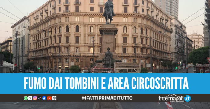 Incendio nel sottosuolo di piazza Borsa a Napoli, a fuoco cavi elettrici di media tensione