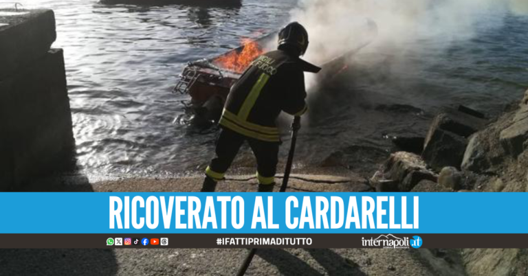 Paura a Torre Annunziata, barca esplode durante il rifornimento: grave un uomo