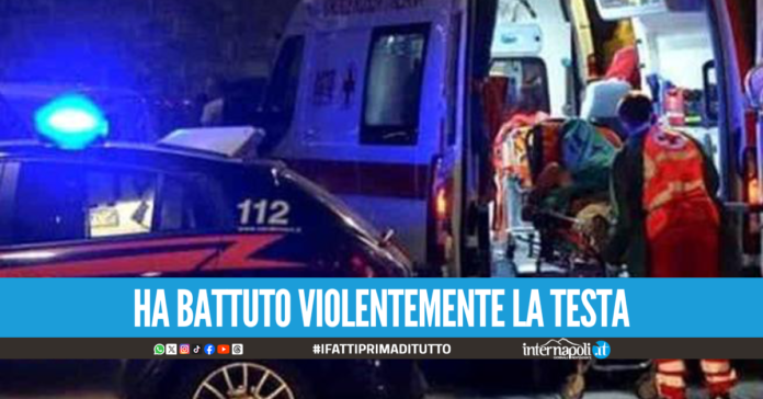 Pugno in faccia al titolare del locale al Vomero, operato d'urgenza: è in pericolo di vita