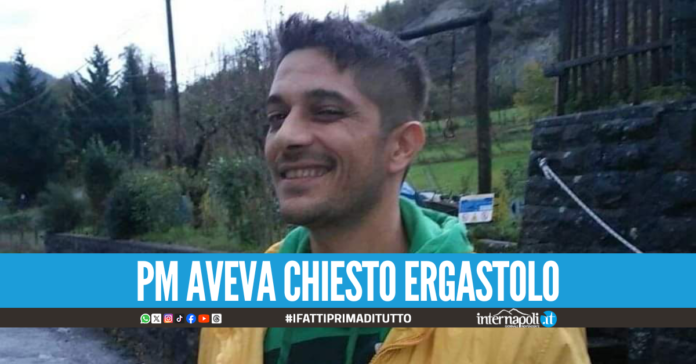 Roberto Fusciello ucciso con una testata a Cellole, 24 anni all'aggressore