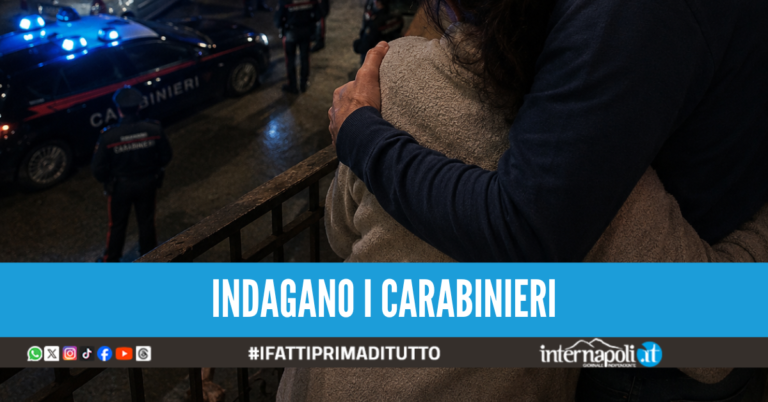 Spari nella notte a Caivano, proiettili contro balcone e auto di una coppia