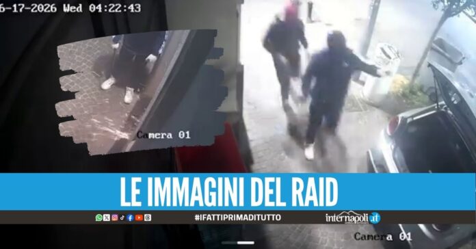 Assalto alla farmacia a Marano, banditi ripresi dalle telecamere