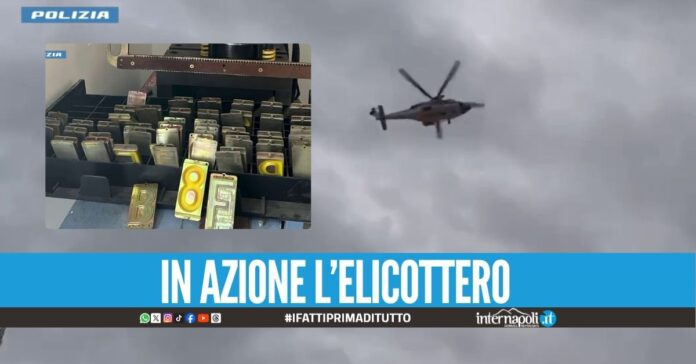 Trafficava targhe e soldi sui social, arrestato il falsario del clan a Pozzuoli