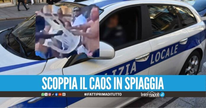Compie atti osceni in spiaggia, i bagnanti lo aggrediscono a colpi di sedia