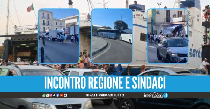 Trasporti verso Ischia e Procida, prime misure contro il caos turistico