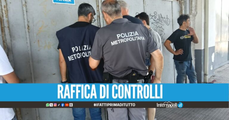 Officina d'auto e deposito edile illegali a Napoli, arrivano i sequestri
