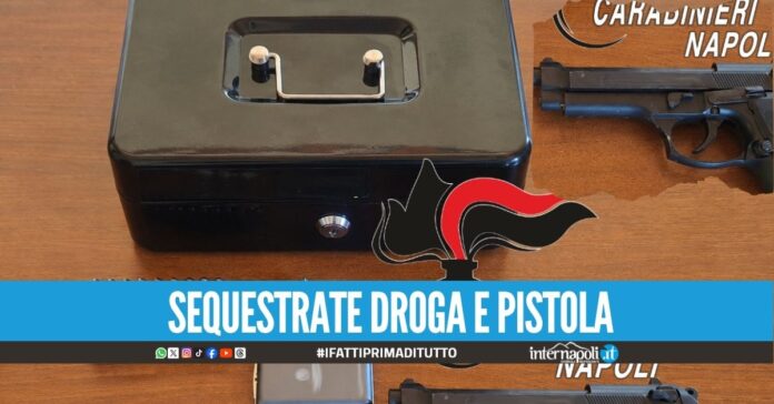 Lancia la cassetta di sicurezza 'imbottita' dal balcone, arrestata a Giugliano