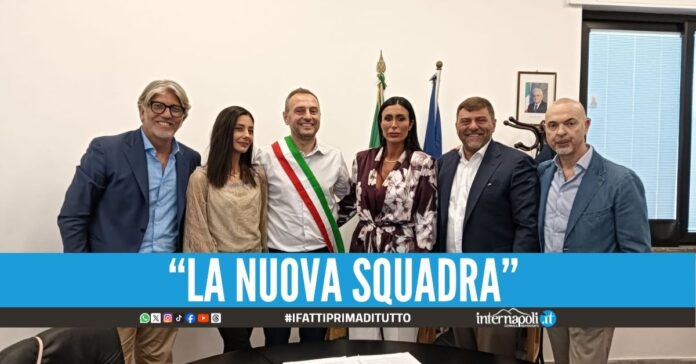Presentata la nuova giunta a Mugnano, il sindaco Schiatterella: 