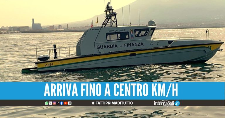 Controlli nel Golfo di Napoli, arriva la nuova 'super-vedetta' della Finanza