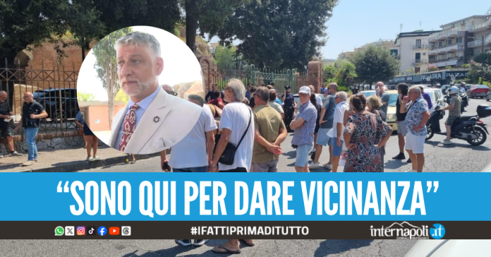 Arriva il ministro Giuli a Pozzuoli e scatta la protesta: 
