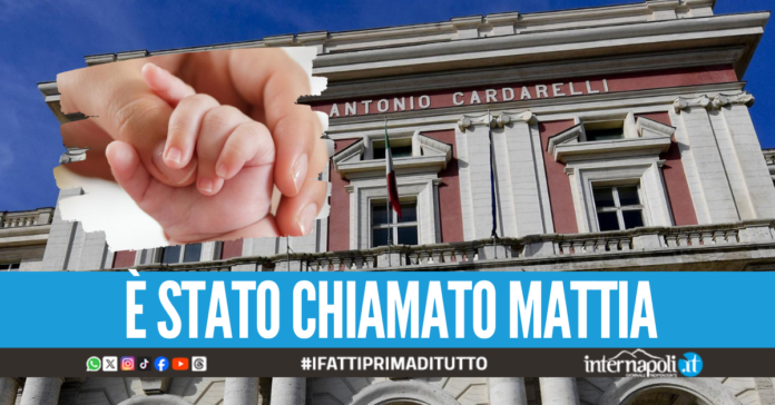 Ricoverato al Cardarelli il neonato che i genitori non volevano tenere, il piccolo sta bene