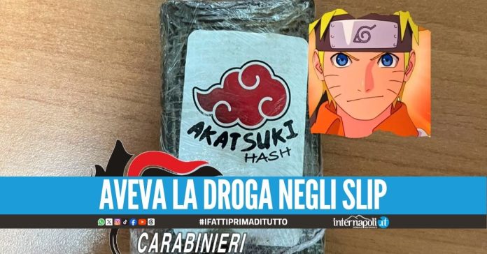 Nascondeva la droga marchiata Naruto, 32enne arrestato a Napoli