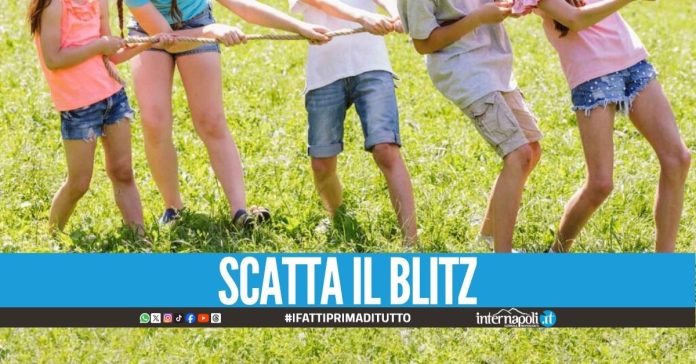 Centro estivo pericoloso chiuso a Napoli, c'erano 33 bambini