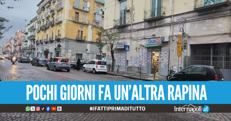 Raid al supermercato a Napoli Est, pistola contro il cassiere e panico tra i clienti
