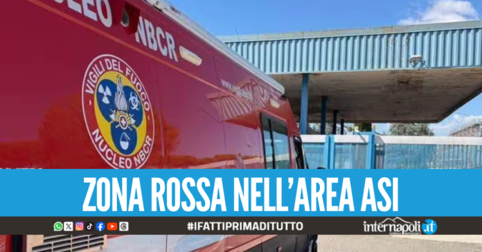 Fuga di gas nell'azienda chimica a Caivano, odore acre avvertito in diversi comuni