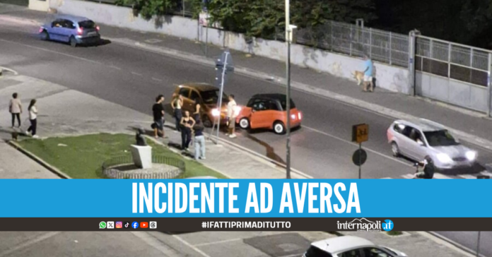 Paura ad Aversa, minicar invade l'altra corsia e causa un incidente