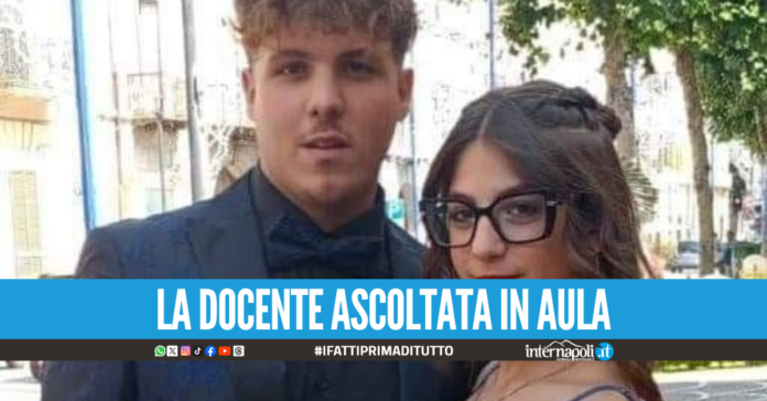 Morte Martina Carbonaro, la prof in lacrime: 