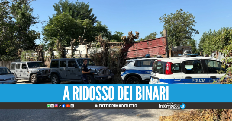 Discarica a cielo aperto a rischio incendio, maxi sequestro a Sant'Antimo